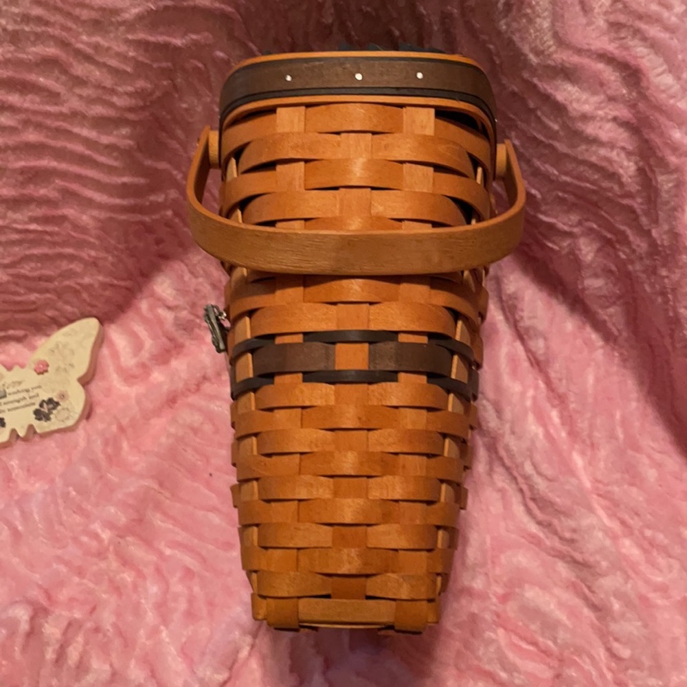 2000 Collectors Club Longaberger Membership Basket - Picture 7 of 9
